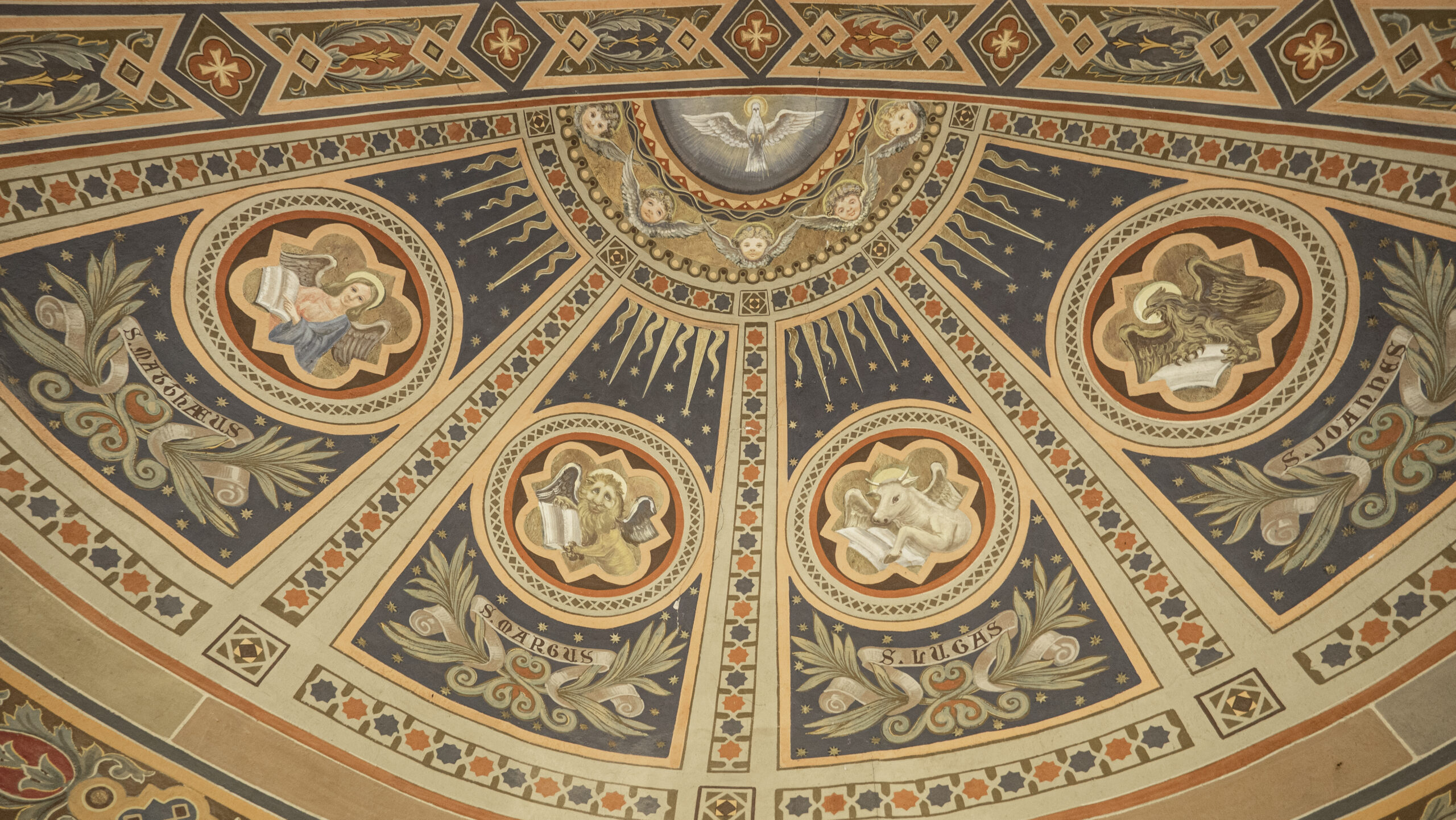 P1544536